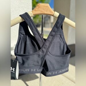NWT Under Armour Black Womens Mid Impact Racerback Sports Bra Large